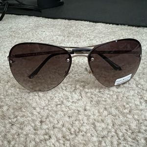 Tommy Hilfiger sunglasses